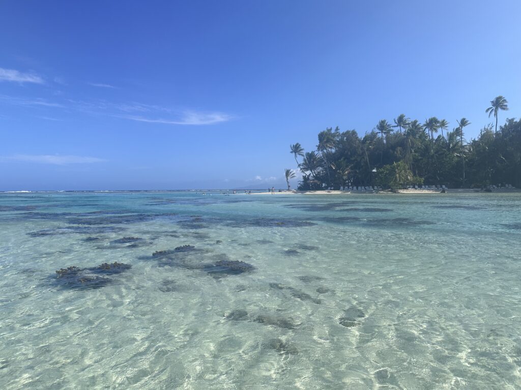 A view of a desert island and lagoon between Raiatea and Tahaa